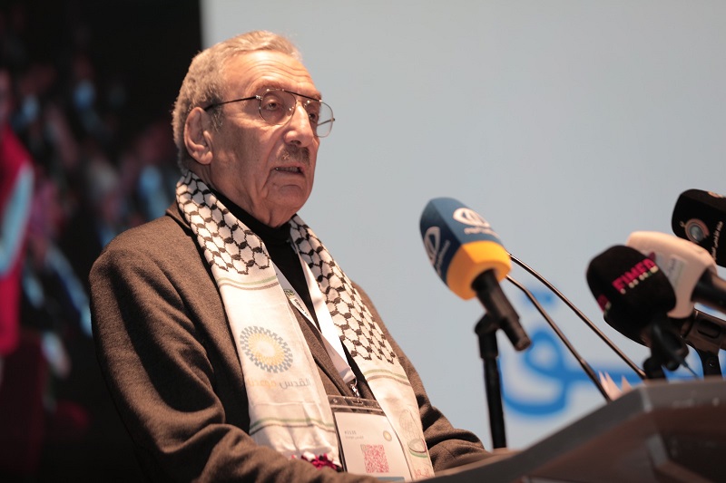 المناضل والمفكر الفلسطيني منير شفيق رئيساً للمؤتمر الشعبي لفلسطينيي الخارج
