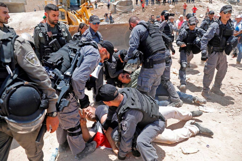 لجنة القدس: العدوان الصهيوني على أهالي الخان الأحمر شرقي القدس جريمة حرب