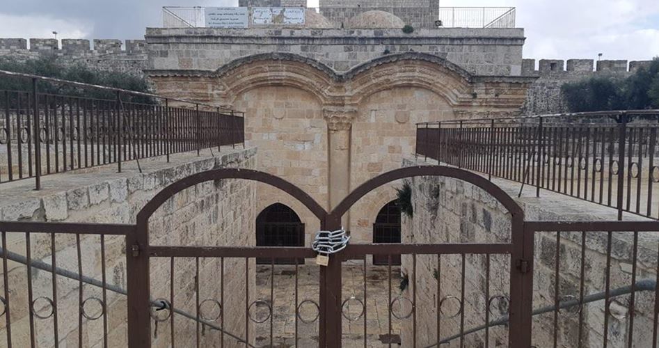 باب الرحمة.. معلم إسلامي يواجه التهويد في القدس
