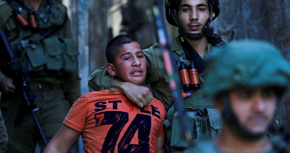 Palestinian boy kidnapped by Israeli soldiers after he falls in faint