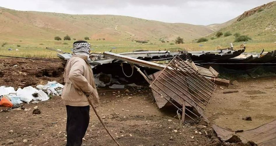 Israel military forces Palestinians out of homes in Jordan Valley