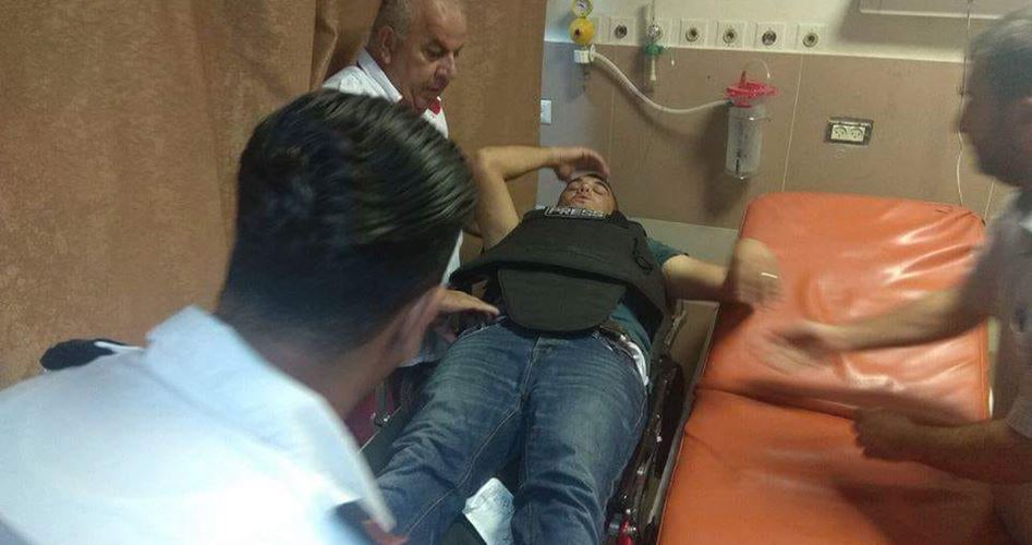 2 Palestinian journalists injured by Israeli bullet fire