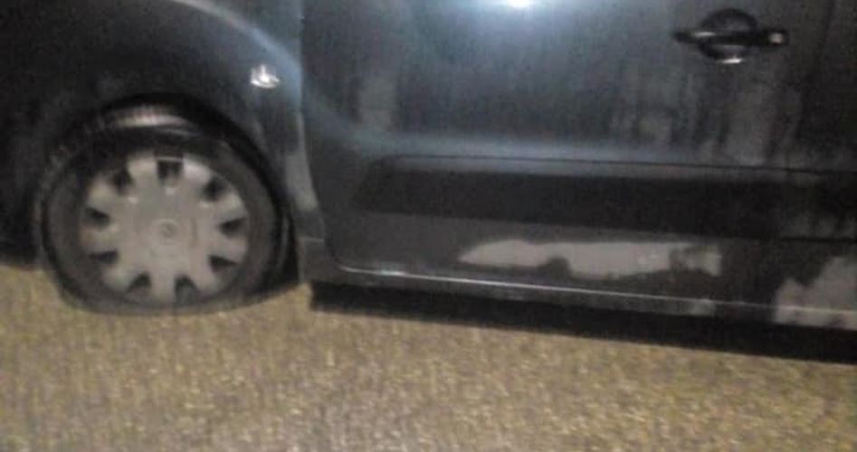 Israeli settlers attack Palestinian vehicles in Jenin