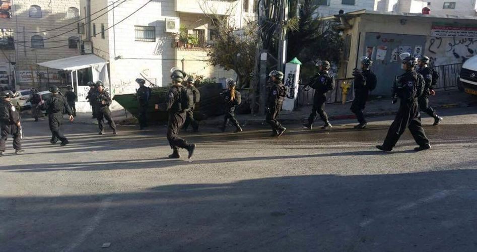 Occupation forces assault Palestinian inside his house in Issawiya