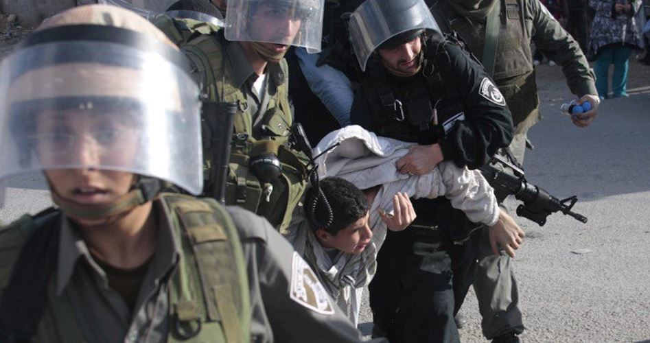 Israeli forces kidnap a Palestinian child in Jerusalem