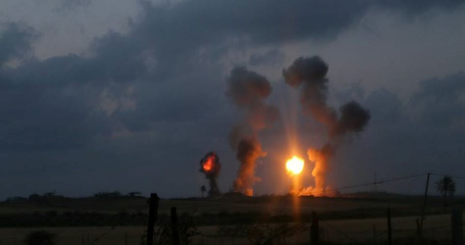 Three Palestinians killed in "Israeli" bombing of Gaza border area