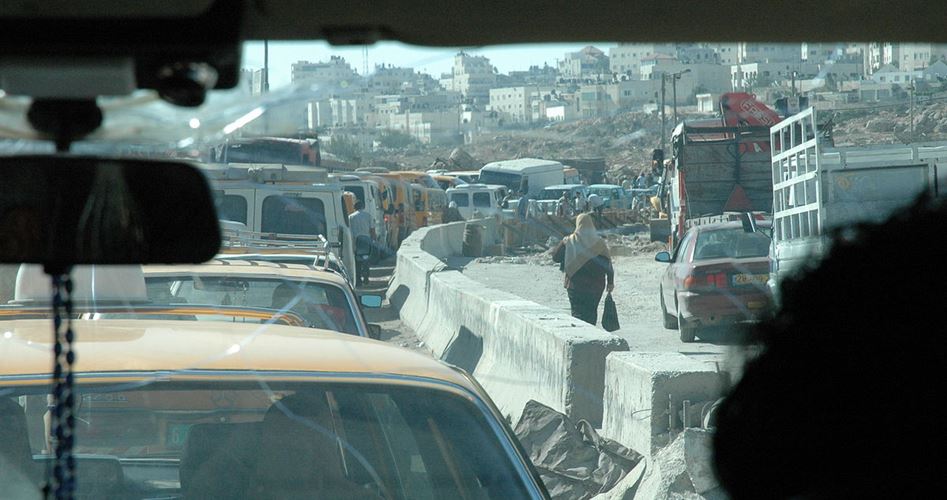 IOF blocks western entrance to Ramallah city