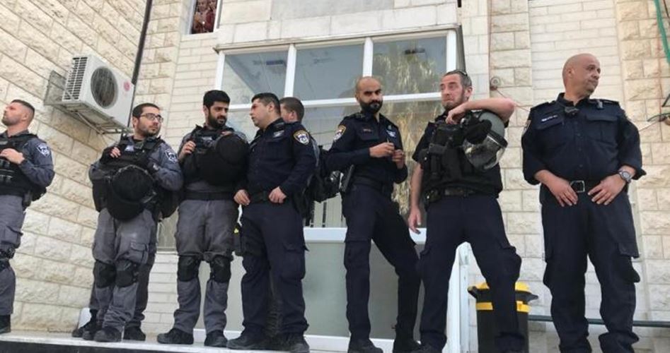 Israeli occupation forces storm hospital, terrorize patients in Jerusalem