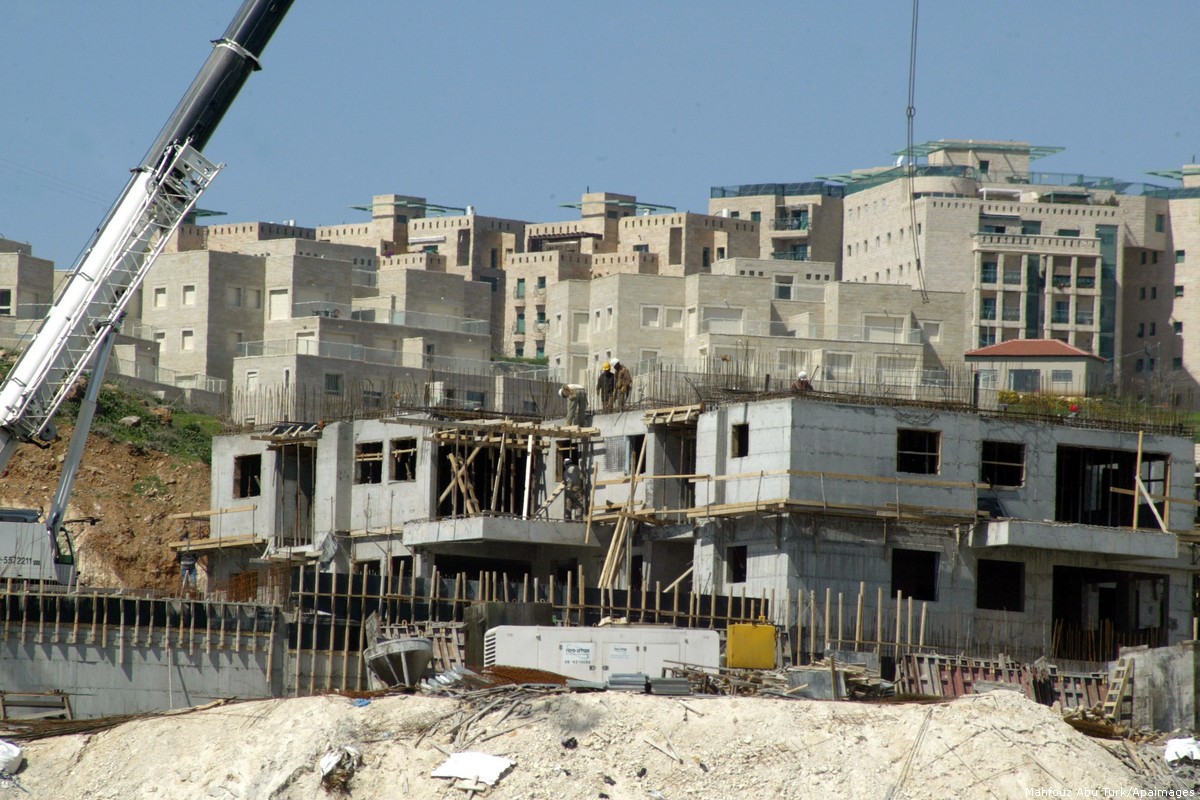 Occupying Israel to build 11,000 new illegal housing units in Jerusalem