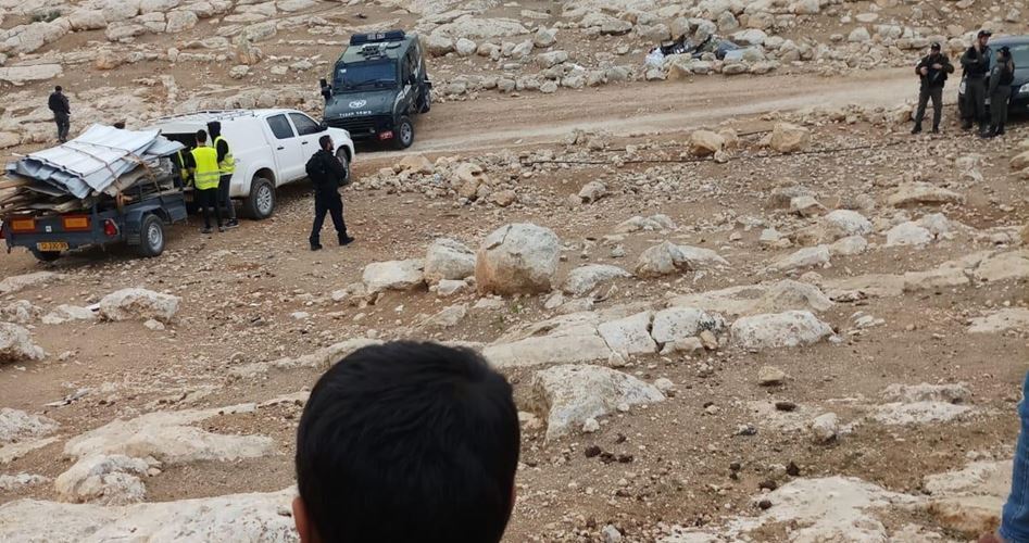 Israeli occupation municipality razes homes in Bedouin hamlets in Jerusalem