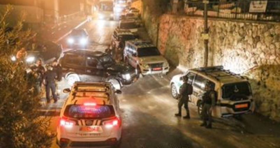 Israeli occupation police attack Issawiya homes with tear gas