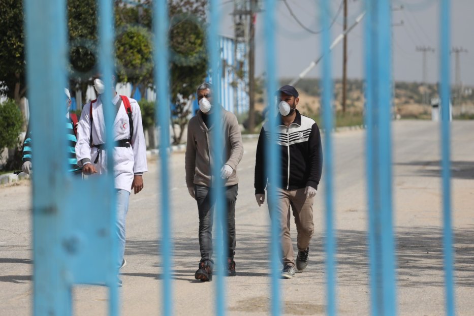 Gaza decides to close border to protect against coronavirus