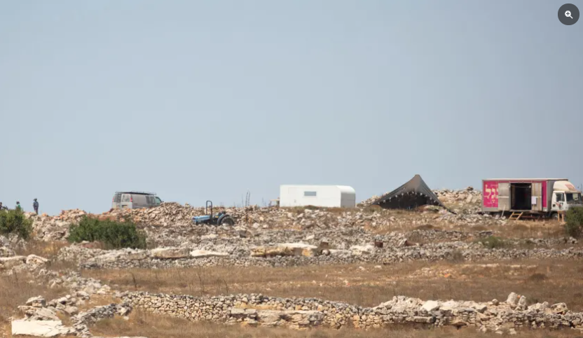 Israeli Forces Evacuate West Bank Outpost in Area Earmarked for Palestinians Under Trump Plan