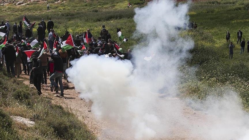 Israeli occupation forces disperse anti-settlement rallies