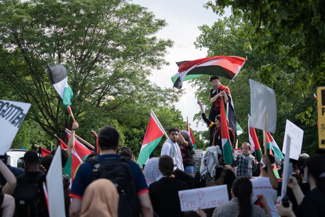 Pro-Palestinian protesters gather in Travis Wednesday against "Israel"-based shipping company