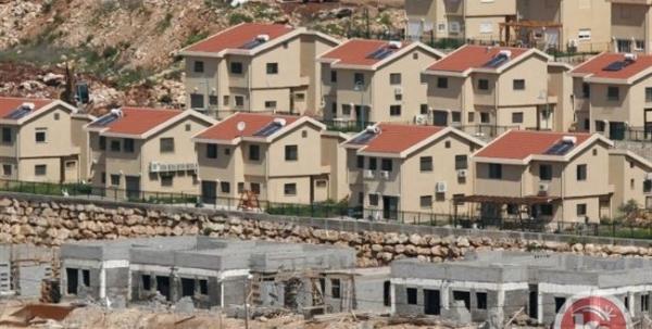 "Israeli" newspaper: "Israel" plans to build thousands of settlement units in Jerusalem