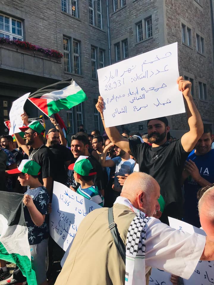 وقفة شعبية في برلين داعمة لحراك اللاجئين الفلسطينيين بلبنان